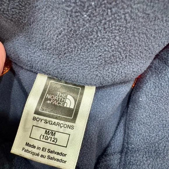 The North Face Boys’ Quarter-Zip Fleece – Size Medium (10/12) - Picture 3 of 5